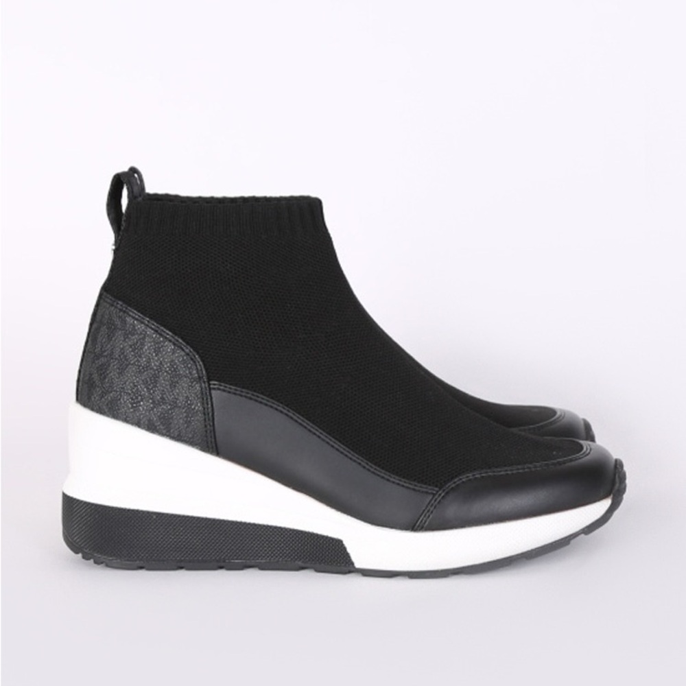 Sleek Black and White Platform Michael Kors Sneakers